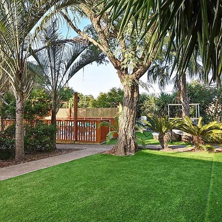 Hawaii Mansion Villa Rosh Pinna Exterior photo